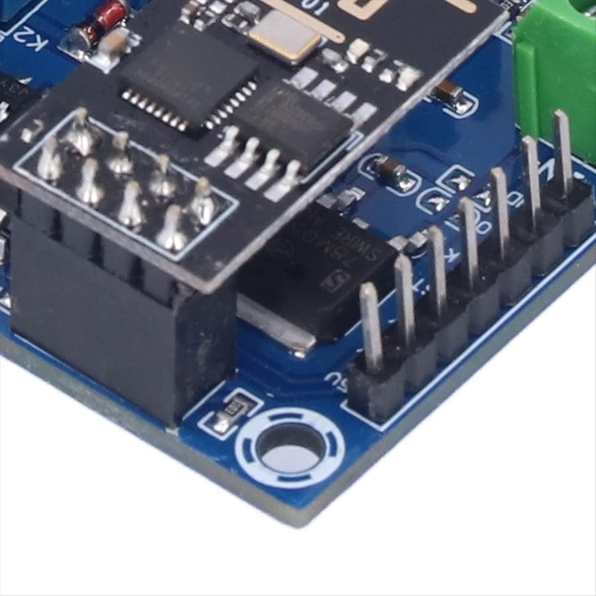 عرض خاص: وحدة تحكم لاسلكية ذكي - مراجعة Esp8266 Relay Module وسعره